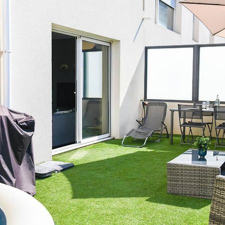 Superbe Appartement Avec Terrasse, Piscine & Parking Prive A Marseilles Exterior foto